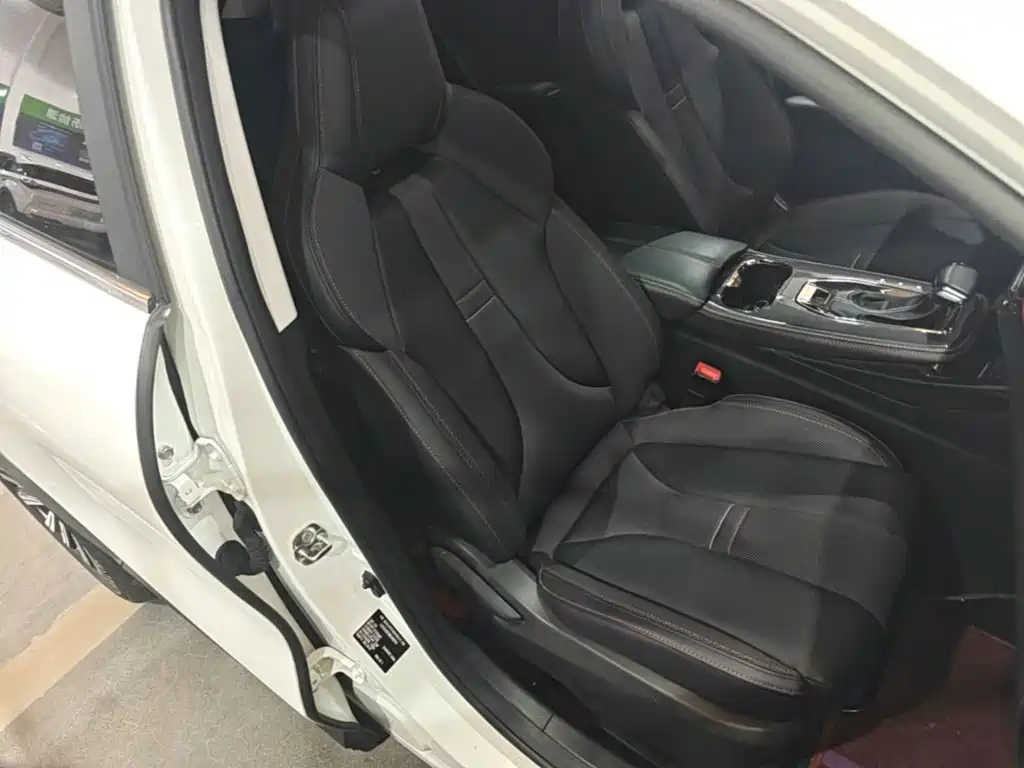 Changan Oshan Changan Oushang X5 2021 2021 1.5T DCT Luxury