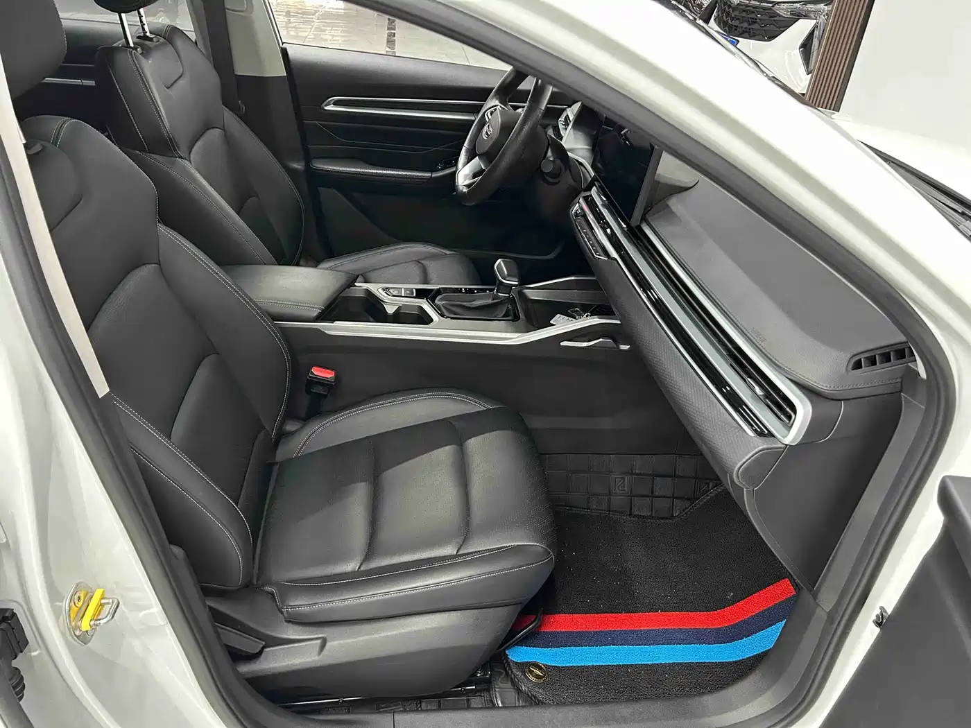 GEELY AUTOMOBILE EMGRAND