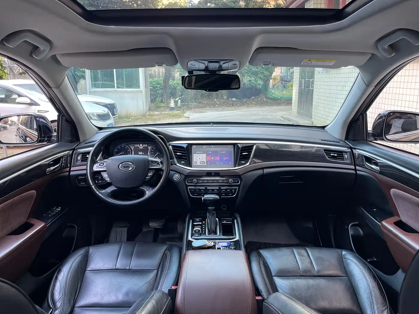 GAC Trumpchi Trumpchi GS8 2017 320T 2WD Luxury Smart Connect (7-seater) фото 9