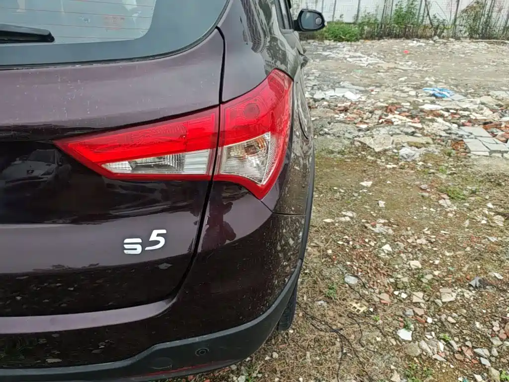 Фото 8 - Haima S5