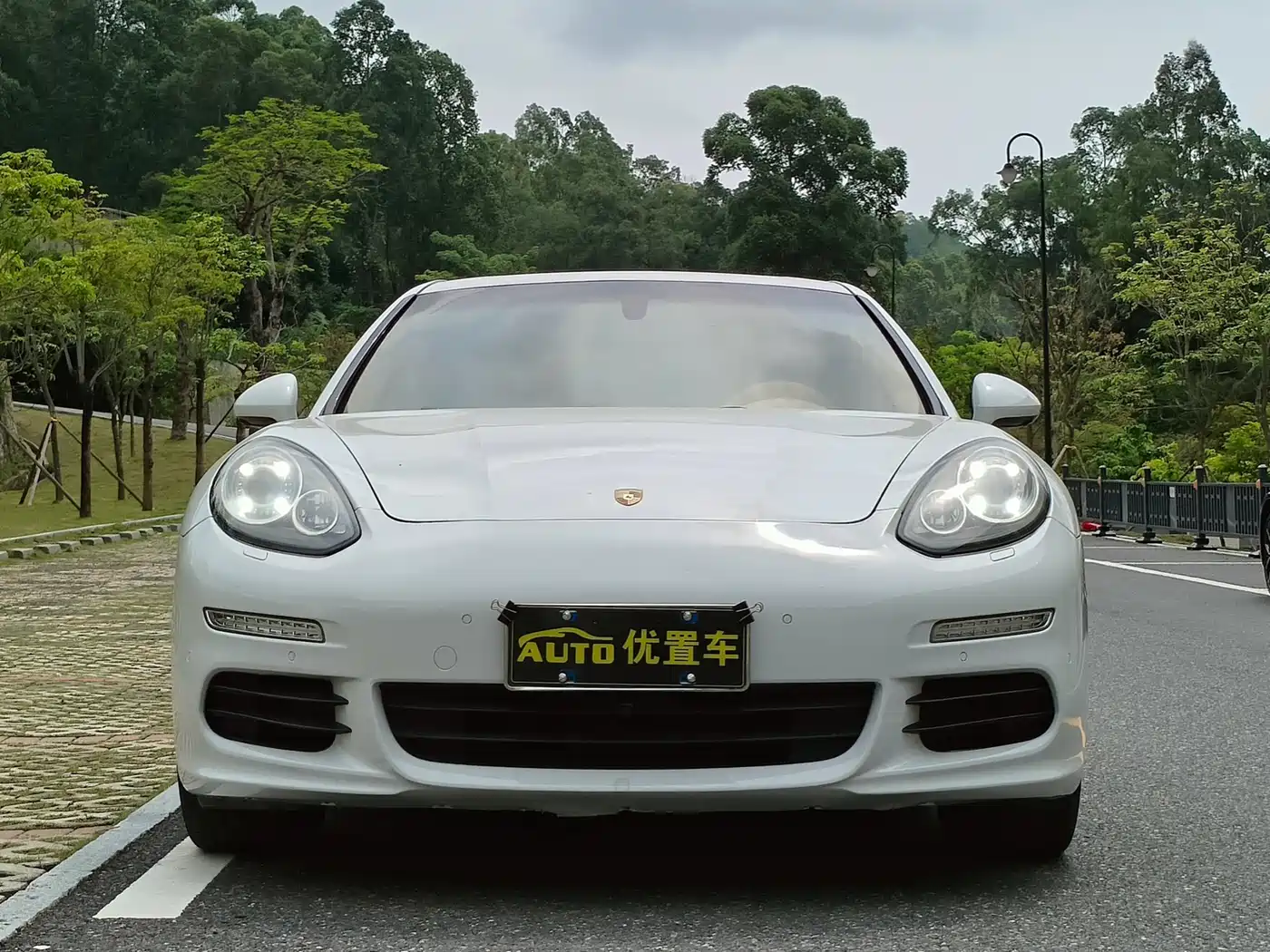 Porsche Panamera 2014 Panamera 3.0T фото 9