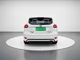 Фото 3 - Ford Focus