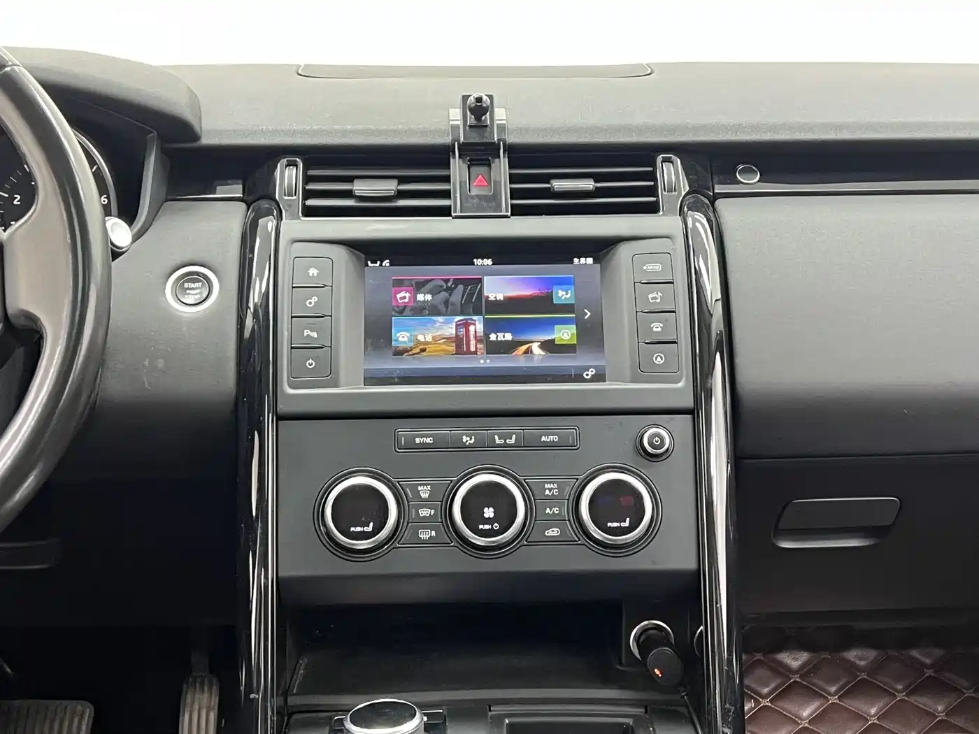Land Rover Discovery 2017 3.0 SC V6 HSE фото 22