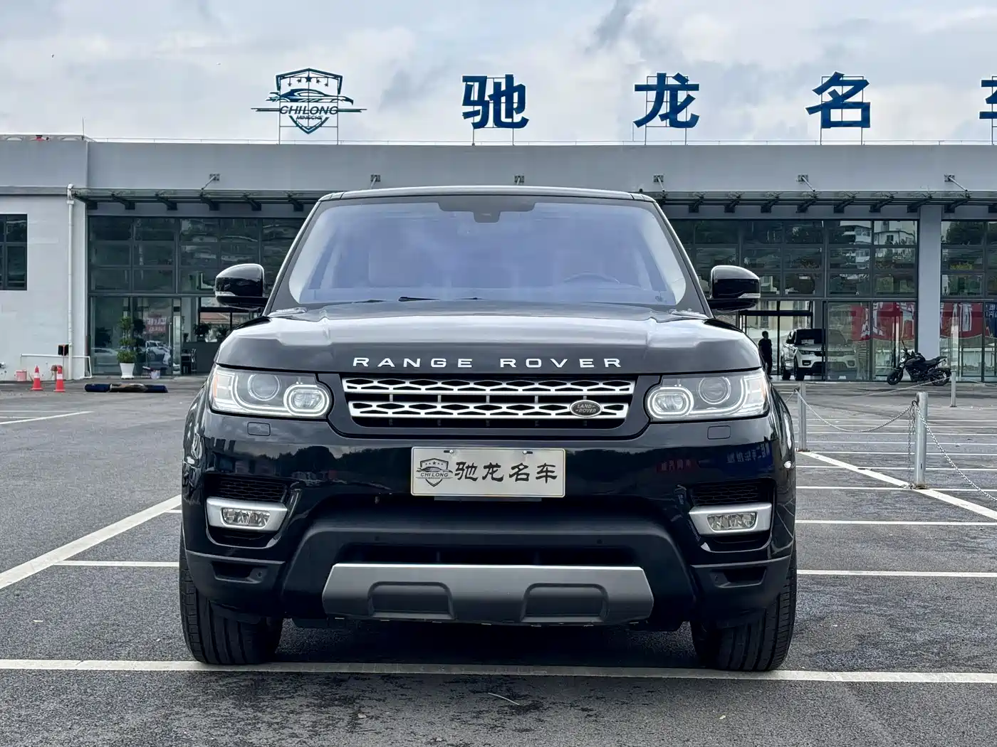 Land Rover Range Rover Sport 2015 3.0 SC V6 HSE фото 2