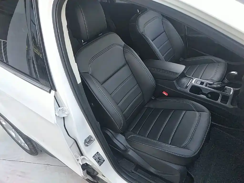 Ford Kuga 2017 2017 EcoBoost 180 FWD Platinum