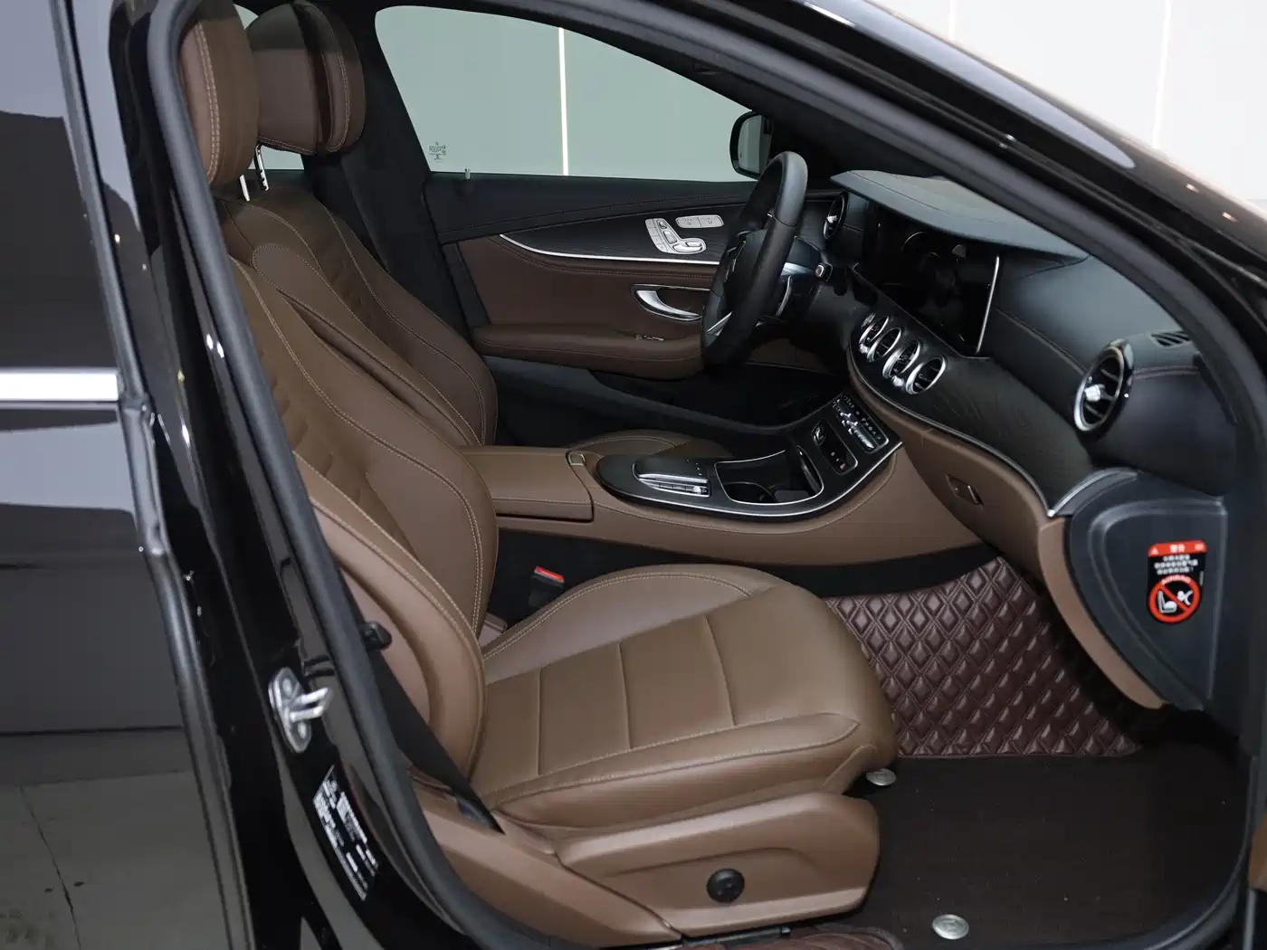 Mercedes-Benz E-Class 2021 Facelift E 300 L Sport Fashion фото 19