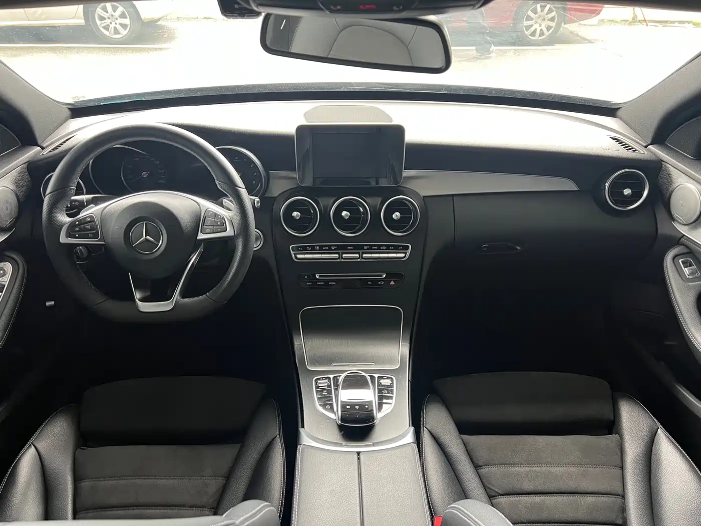 Mercedes-Benz C-Class 2017 C 200 Sport 4MATIC фото 13