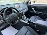 Photo 6 - Mitsubishi Eclipse Cross