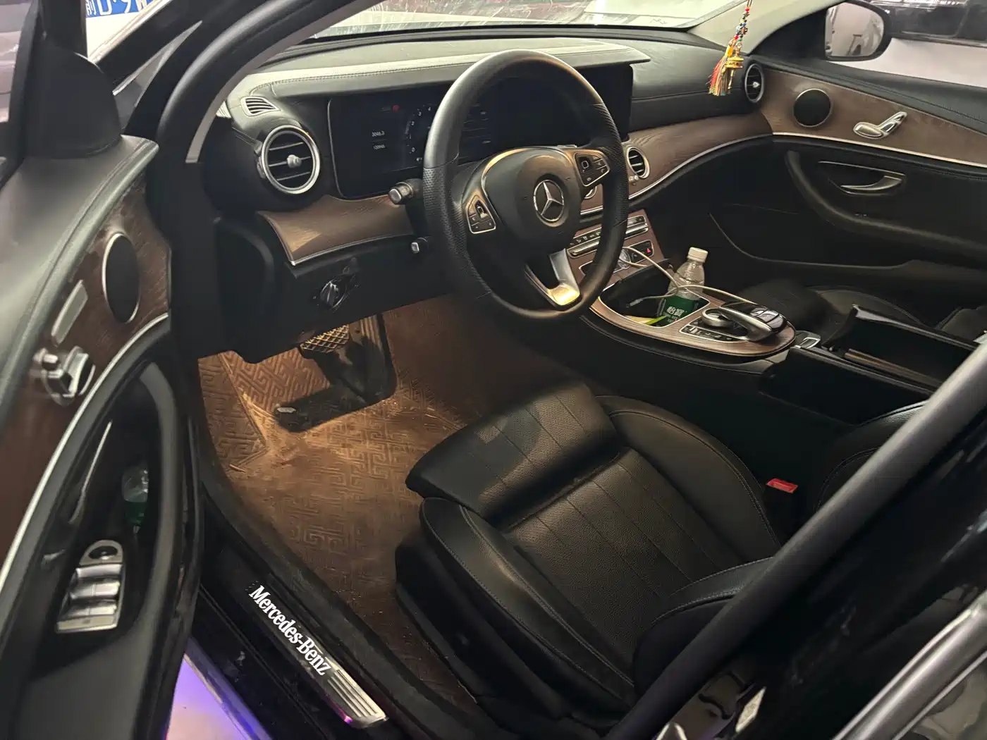 Mercedes-Benz E-Class 2018 E 200 L фото 4