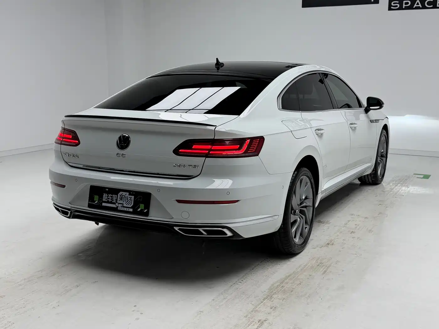 Volkswagen FAW-Volkswagen CC 2021 380TSI Eye-catching Edition фото 4