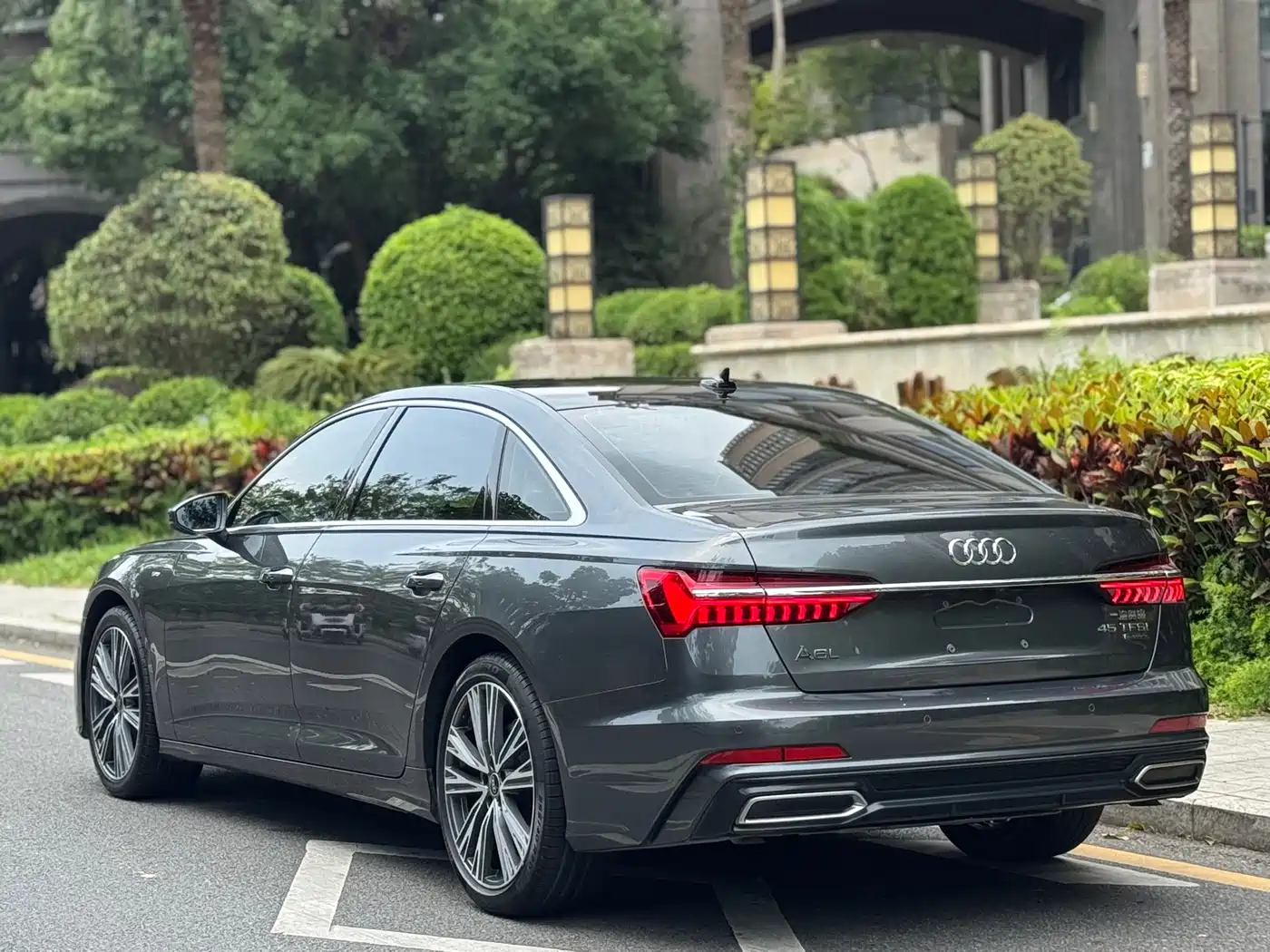 Audi A6L 2022 45 TFSI Premium Dynamic фото 4
