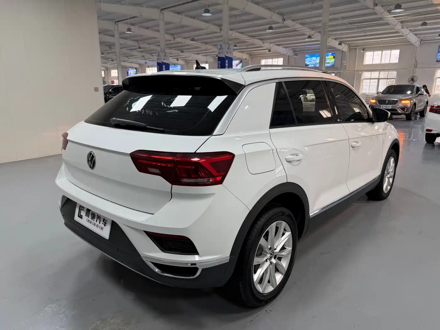 VOLKSWAGEN T ROC EXPLORING SONGS