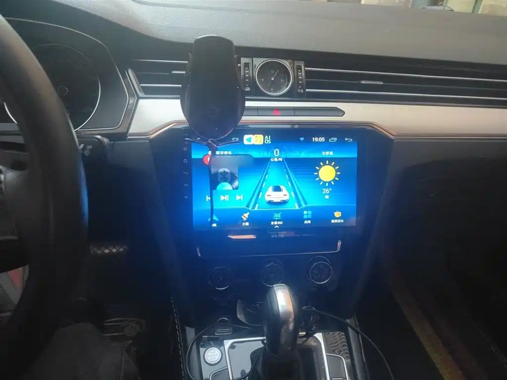 Volkswagen Magotan 2018 330TSI DSG Leading фото 6