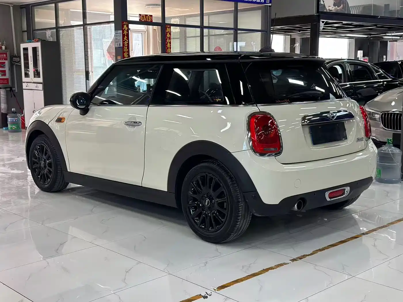 MINI 2016 1.5T COOPER фото 5
