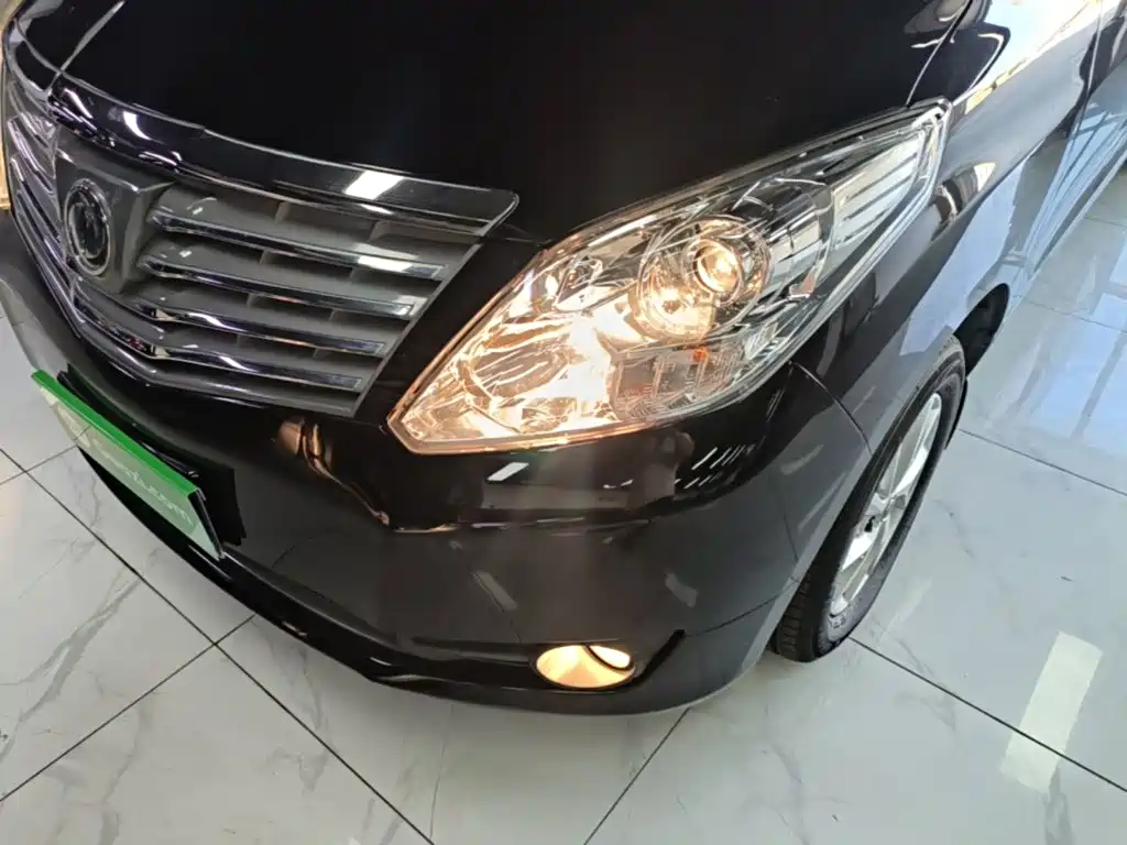 صورة 24 - Dongfeng Fengxing Lingzhi PLUS