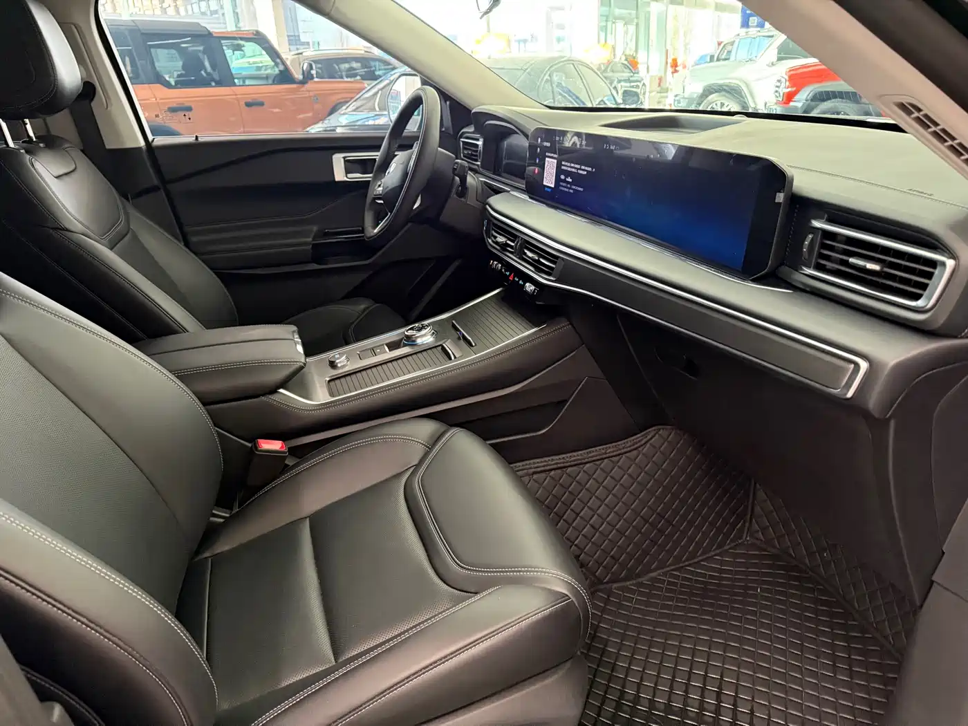 Ford Explorer 2025 2.3T EcoBoost 4WD Cross Country Edition 5-seater фото 6