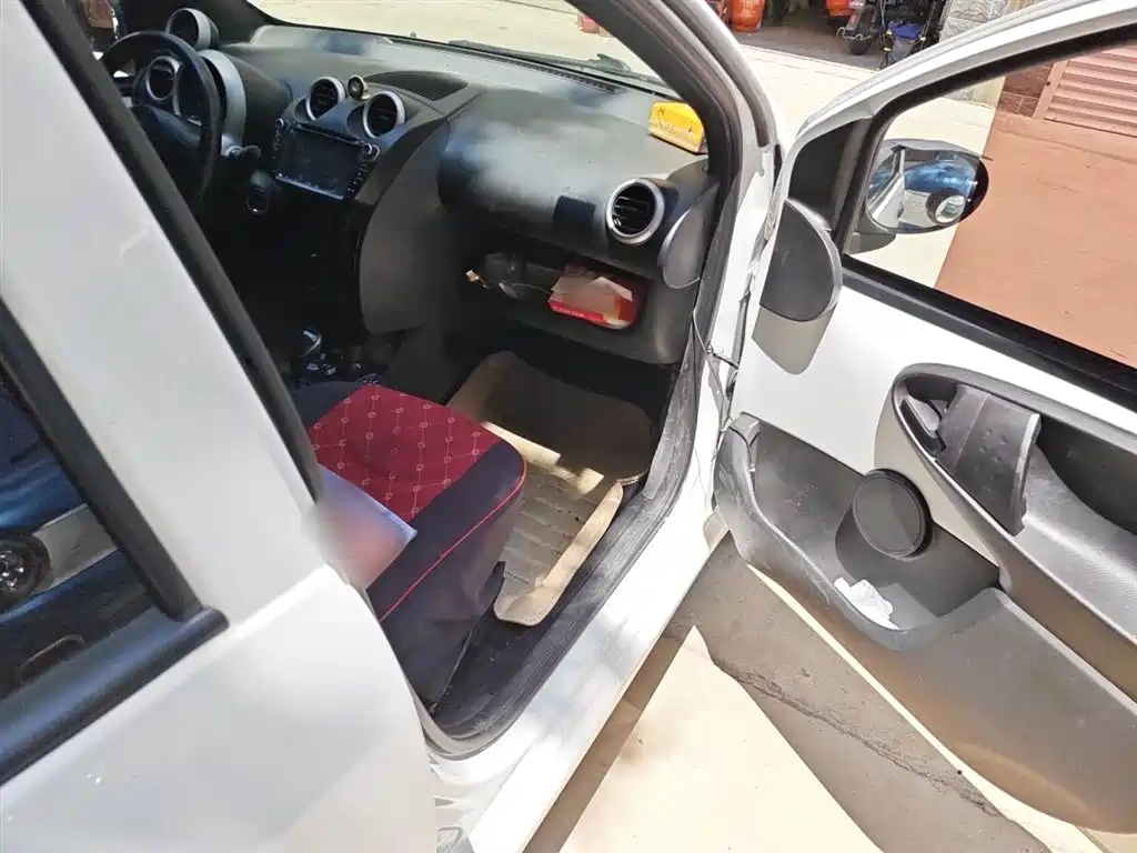 BYD F0 2015 1.0L AMT Xuan Cool Edition фото 20