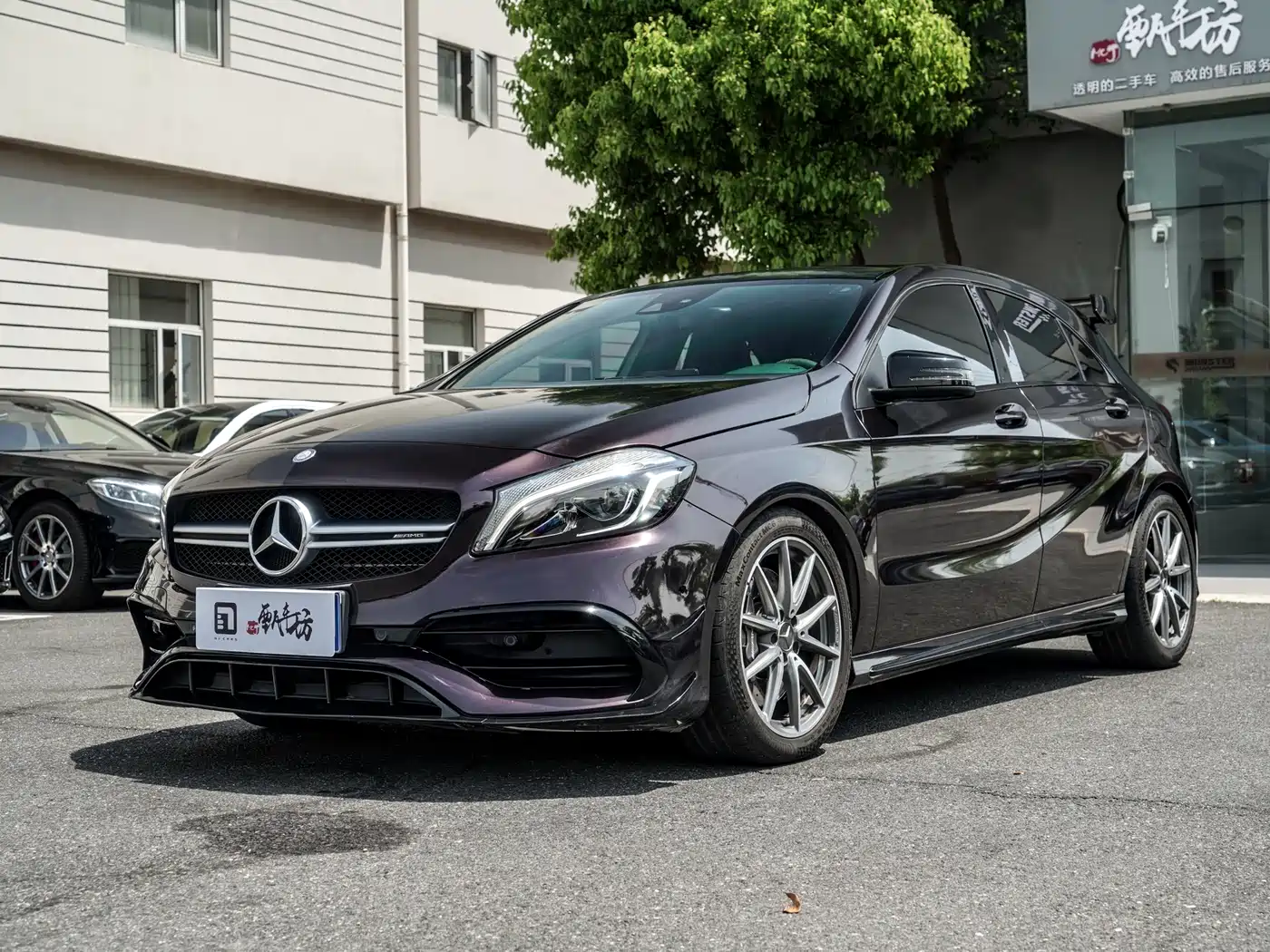 Mercedes-Benz A-Class AMG (Import) 2016 AMG A 45 4MATIC фото 3