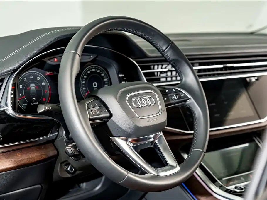 Audi Q7 2023 55 TFSI quattro S line Sport фото 13