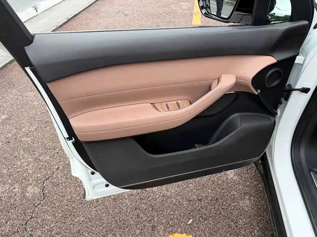 Фото 6 - NIO ES6