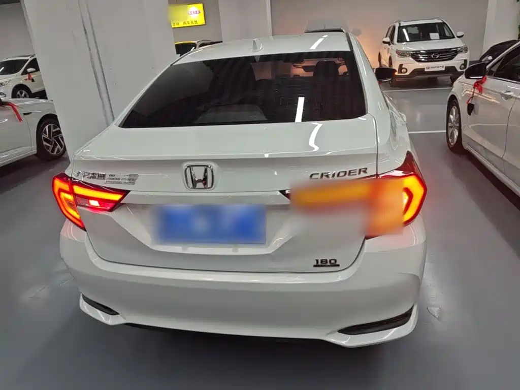 Фото 6 - Honda Crider