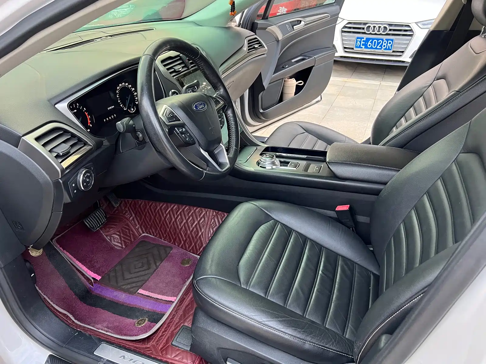 Фото 8 - Ford Mondeo