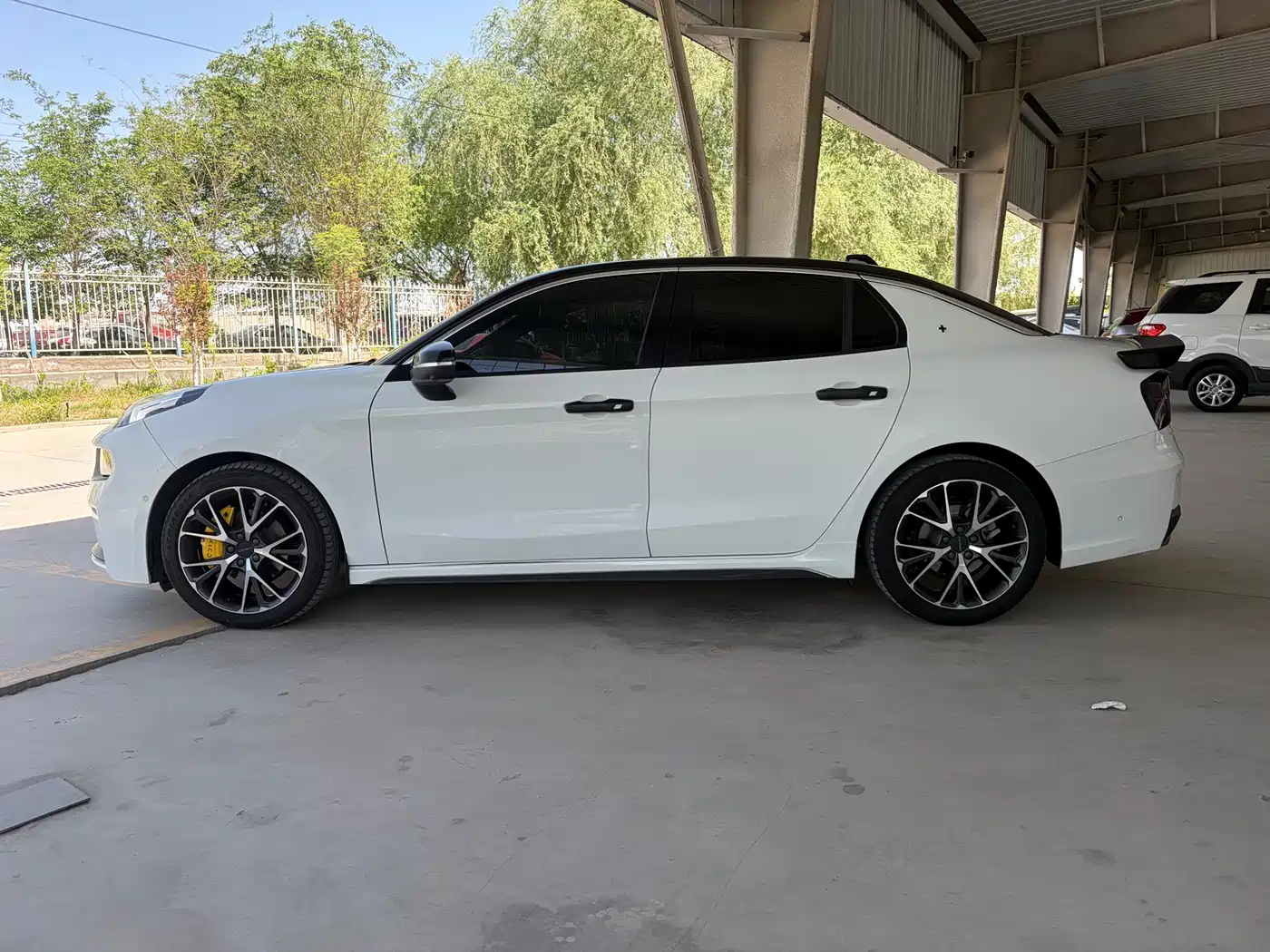 Lynk & Co 03 2020 1.5TD DCT Power Pro Edition фото 9