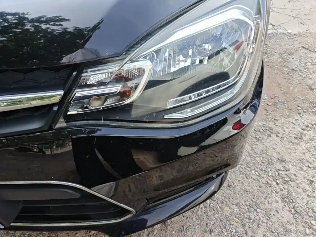 Soueast V3 Lingyue 2018 2015 1.5L Manual Happiness Edition