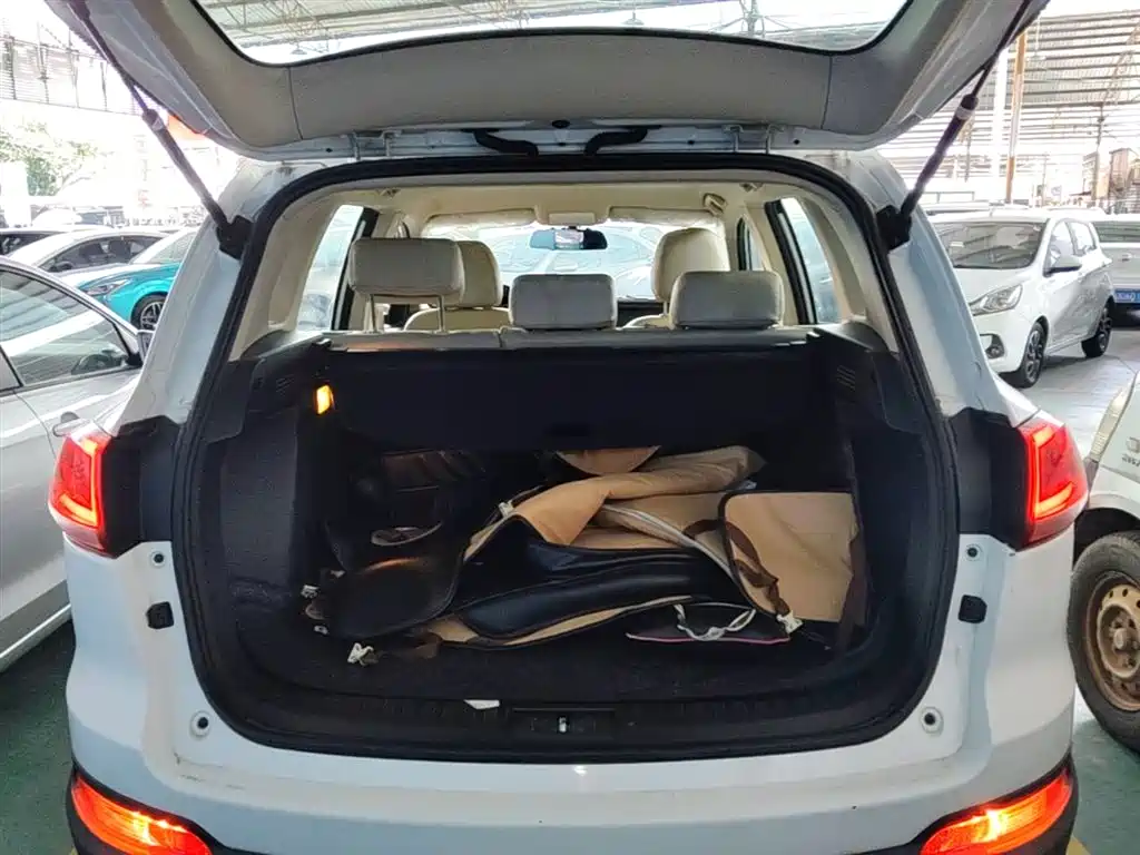 Zotye Damai X5 2017 2017 Value Edition 1.6L Manual Comfort