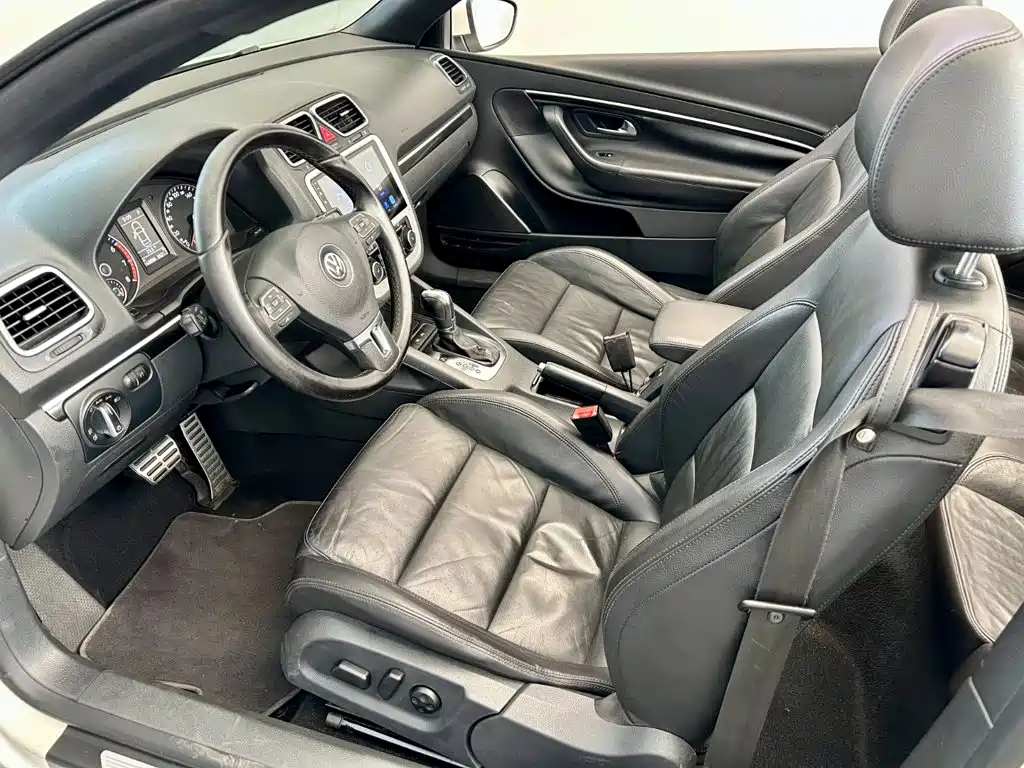 Volkswagen Eos 2012 2011 Model 2.0TSI