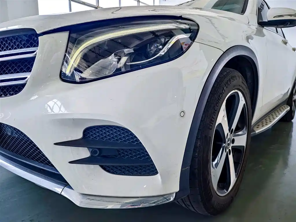 Mercedes-Benz GLC 2018 GLC 260 4MATIC Luxury фото 6