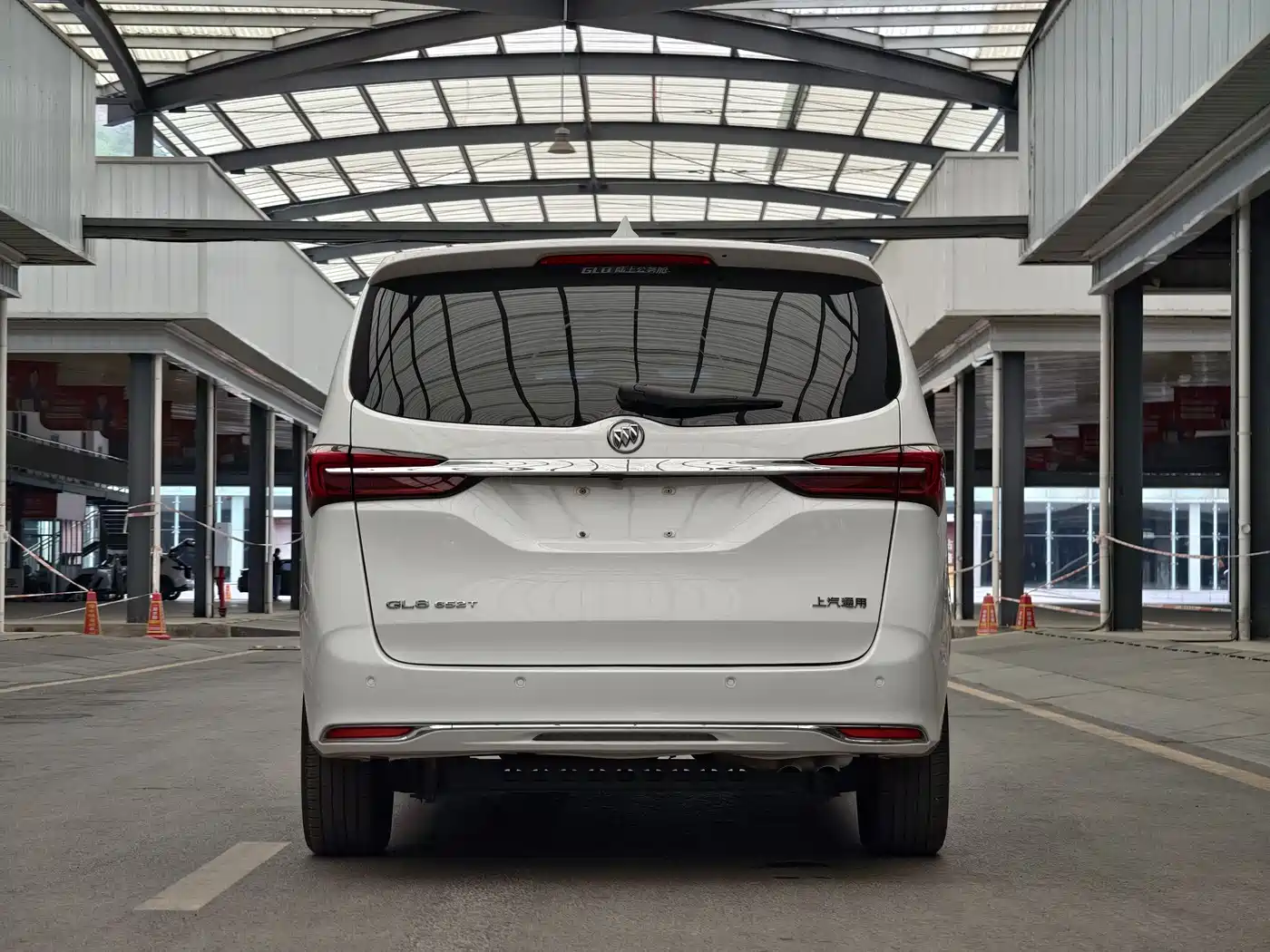 Buick GL8 2021 Land Business Class 652T Luxury фото 18