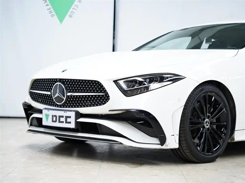 MERCEDES-BENZ CLS