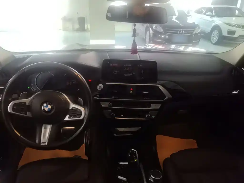 Photo 10 - BMW X3