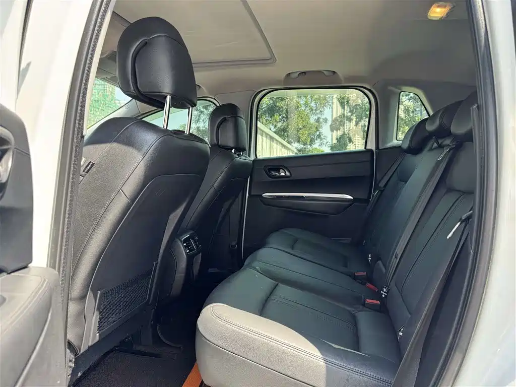 Peugeot 3008 2015 1.6THP Automatic Trend Edition фото 9