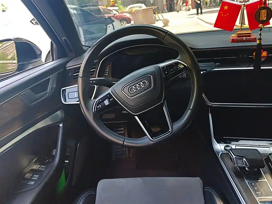 Audi A6L 2023 45 TFSI Premium Selection Dynamic фото 15