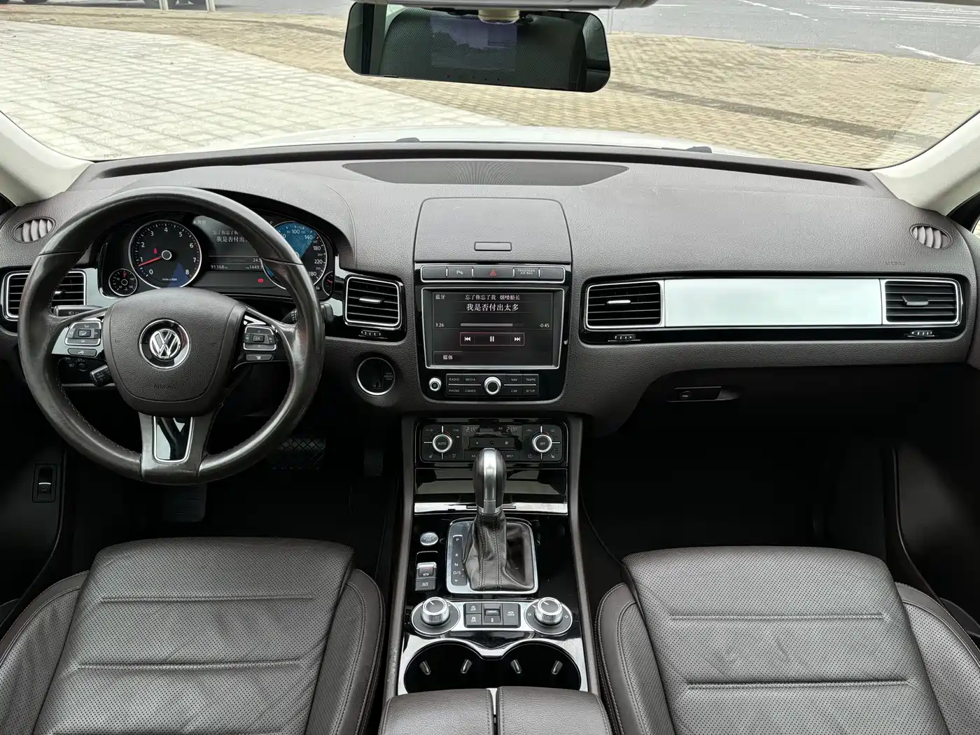 Volkswagen Touareg 2017 3.0TSI Explorer Edition фото 14