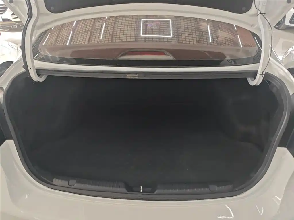 Kia K3 2016 1.6L Manual GL фото 19