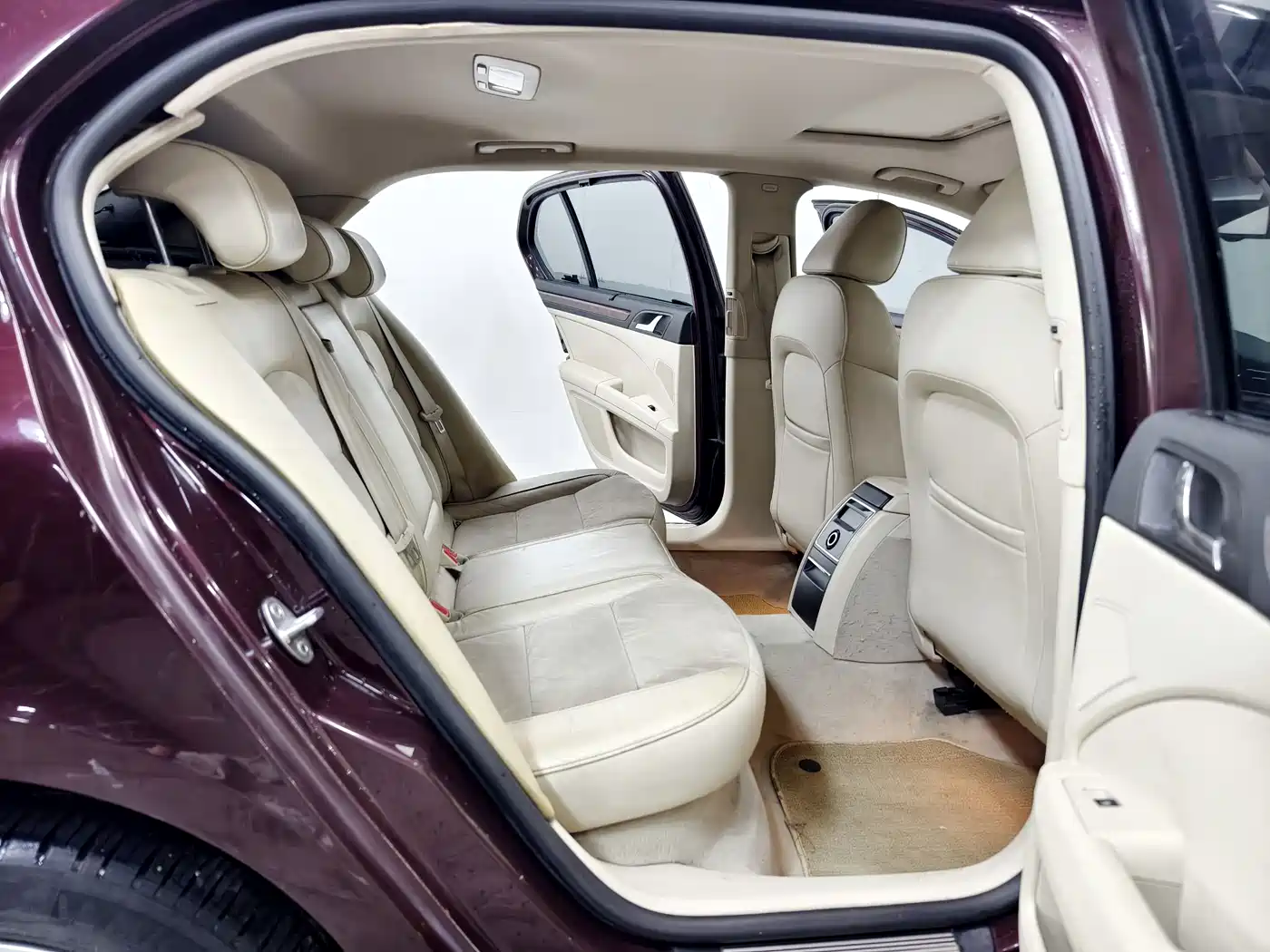 Škoda Superb 2009 1.8TSI Automatic Prestige фото 16