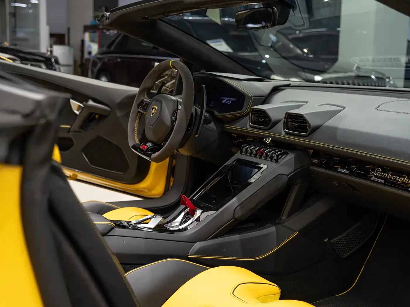 LAMBORGHINI HURACÁN