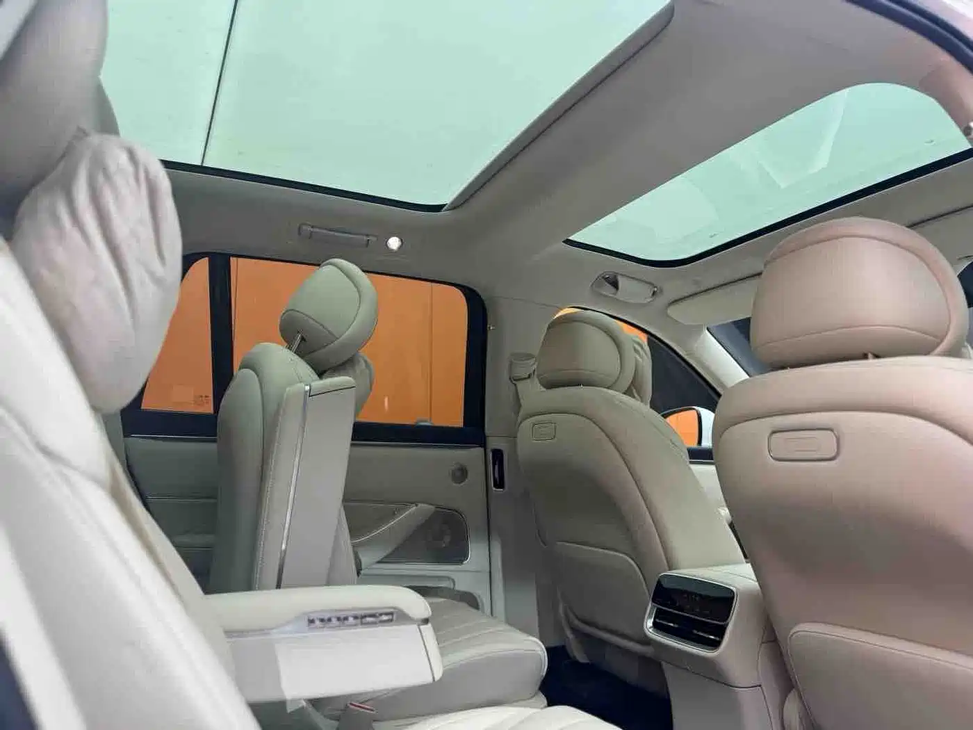 AITO Wenjie AITO M8 2026 2025 Model Extended Range Max+ Edition 53.4kWh 6-Seater