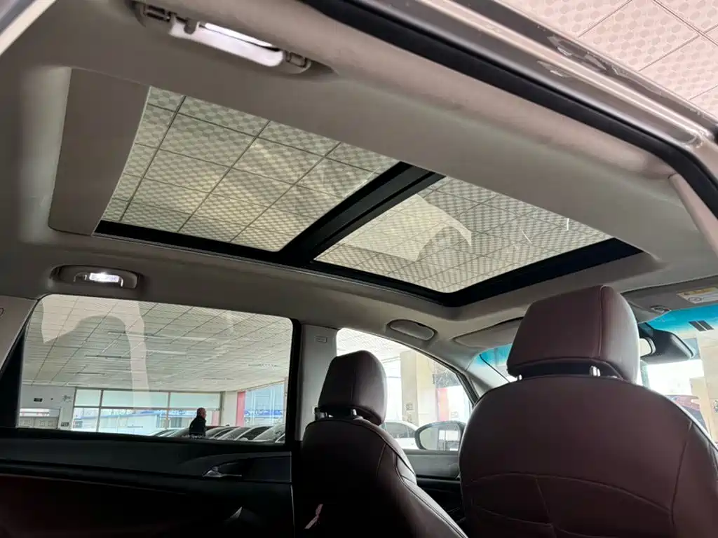Фото 6 - Buick GL6
