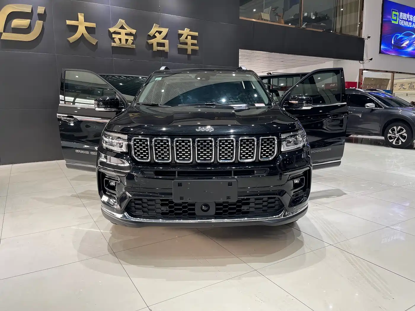 JEEP GRAND COMMANDER