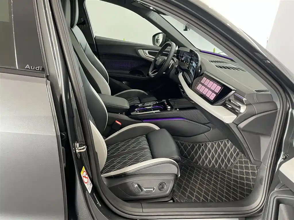 AUDI A5L