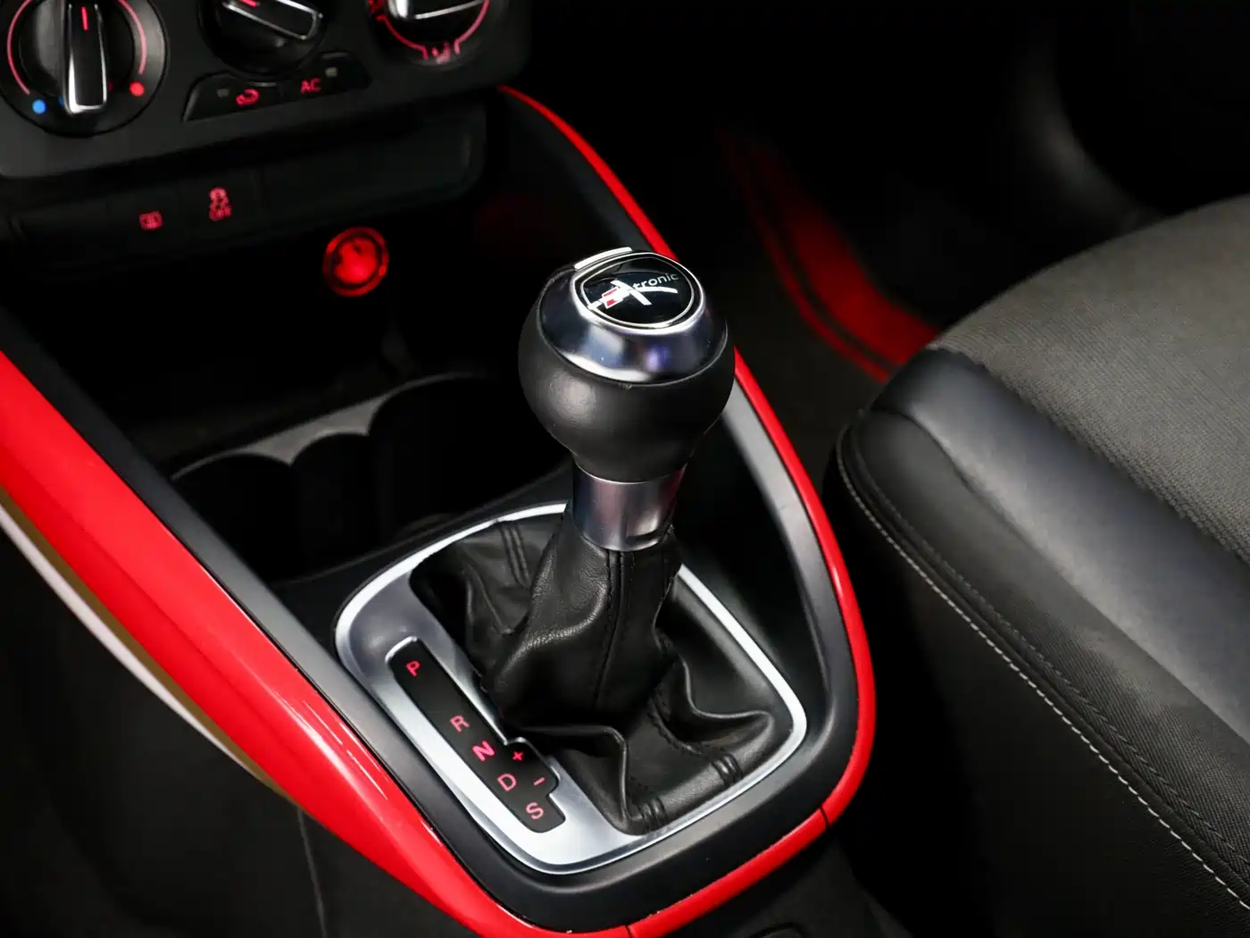 Audi A1 2013 30 TFSI China Limited Edition Ego фото 14