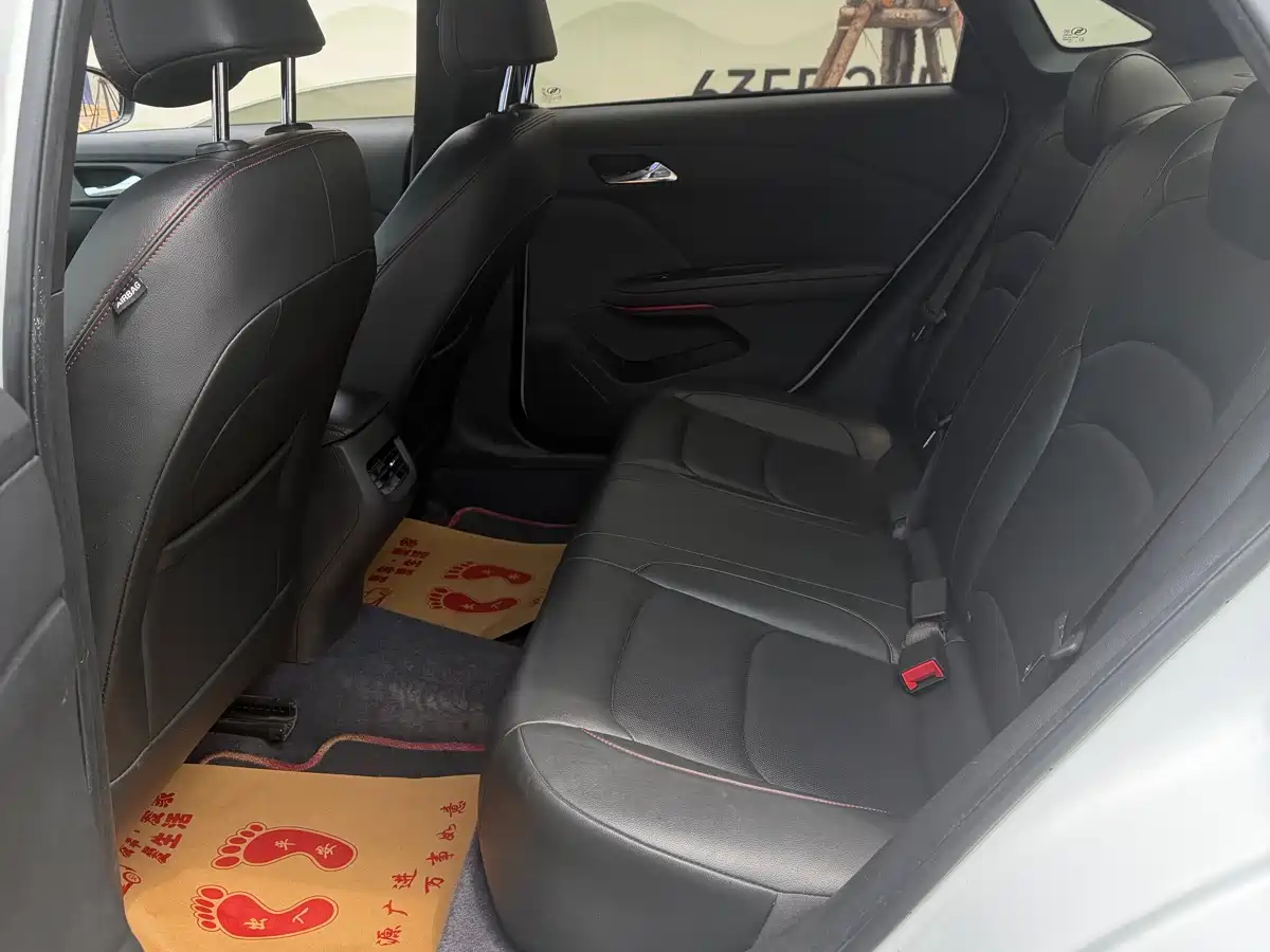 Chevrolet Monza 2019 RS 330T Auto Smooth Edition China VI фото 6