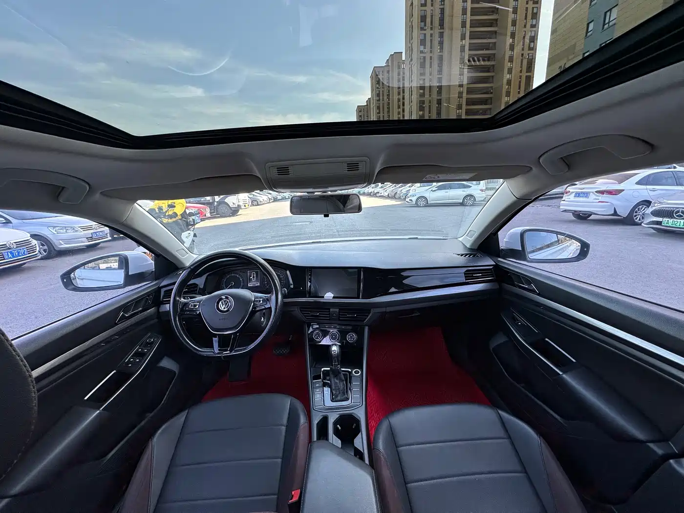 Volkswagen Bora 2019 1.5L Automatic Comfort Type фото 5
