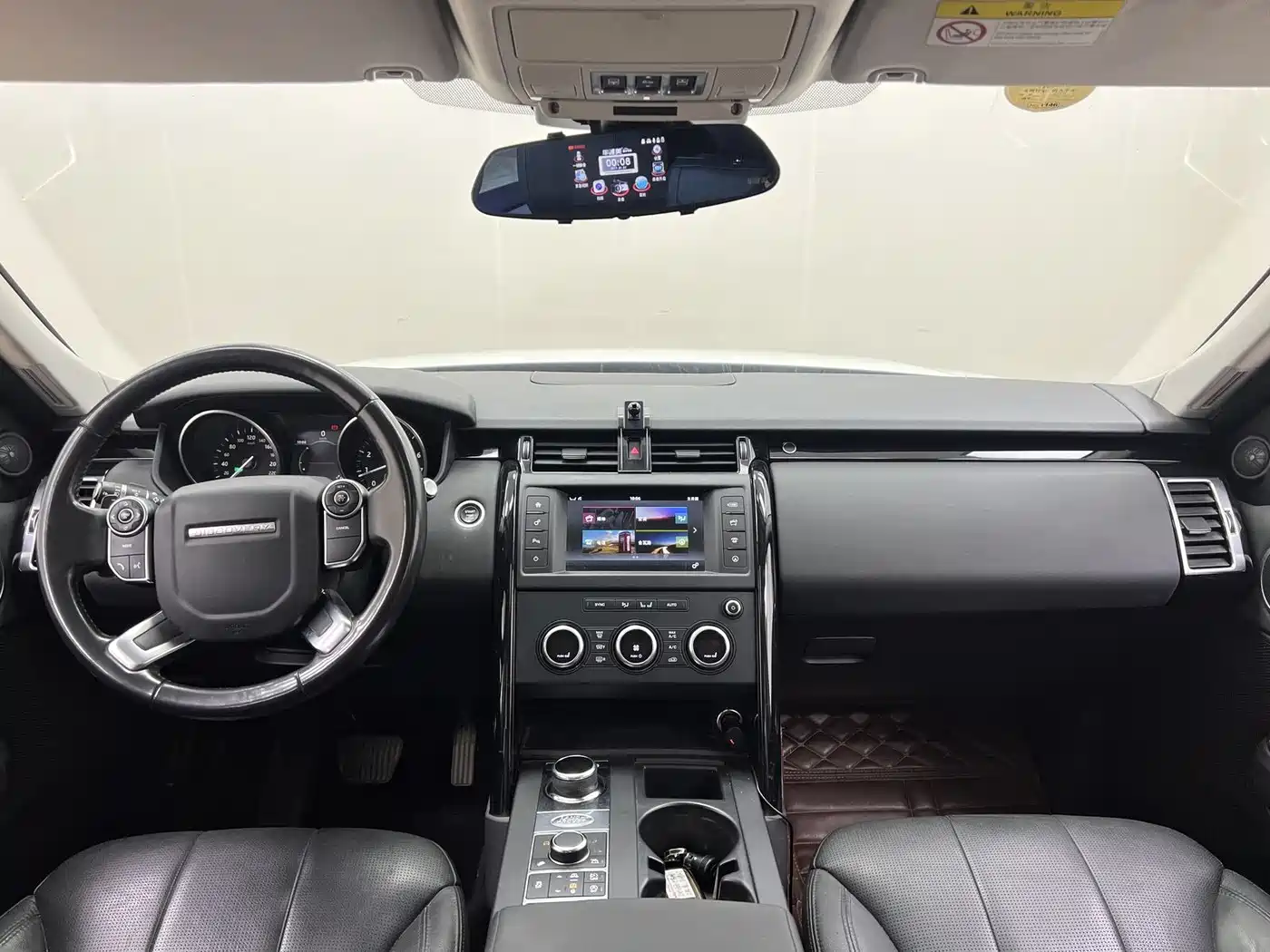 Land Rover Discovery 2017 3.0 SC V6 HSE фото 21