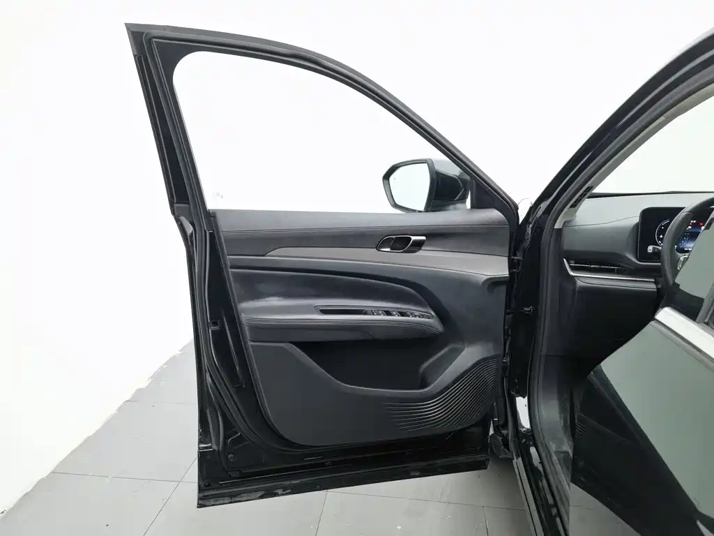 Ford Lingrui, миниатюра 8