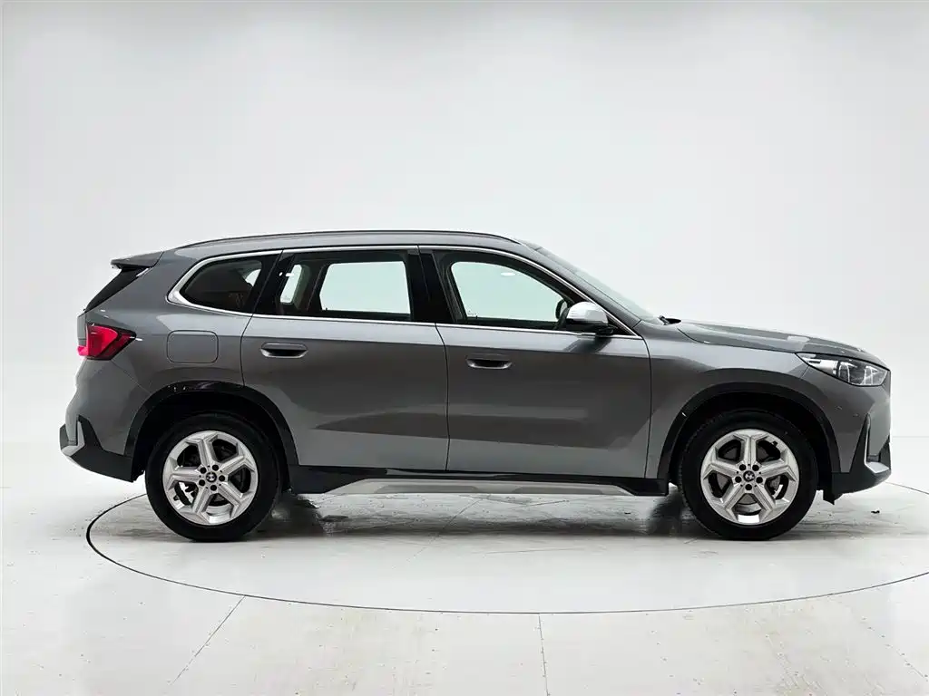 BMW X1 2023 sDrive20Li X Design Package фото 9